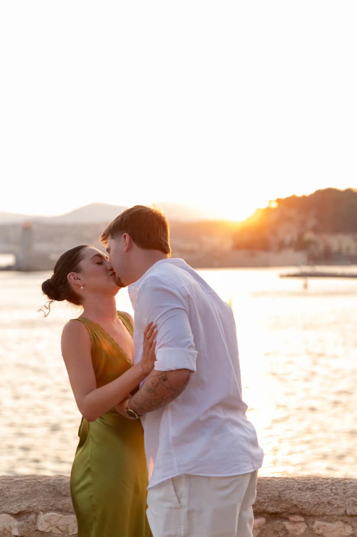A proposal on the French Riviera