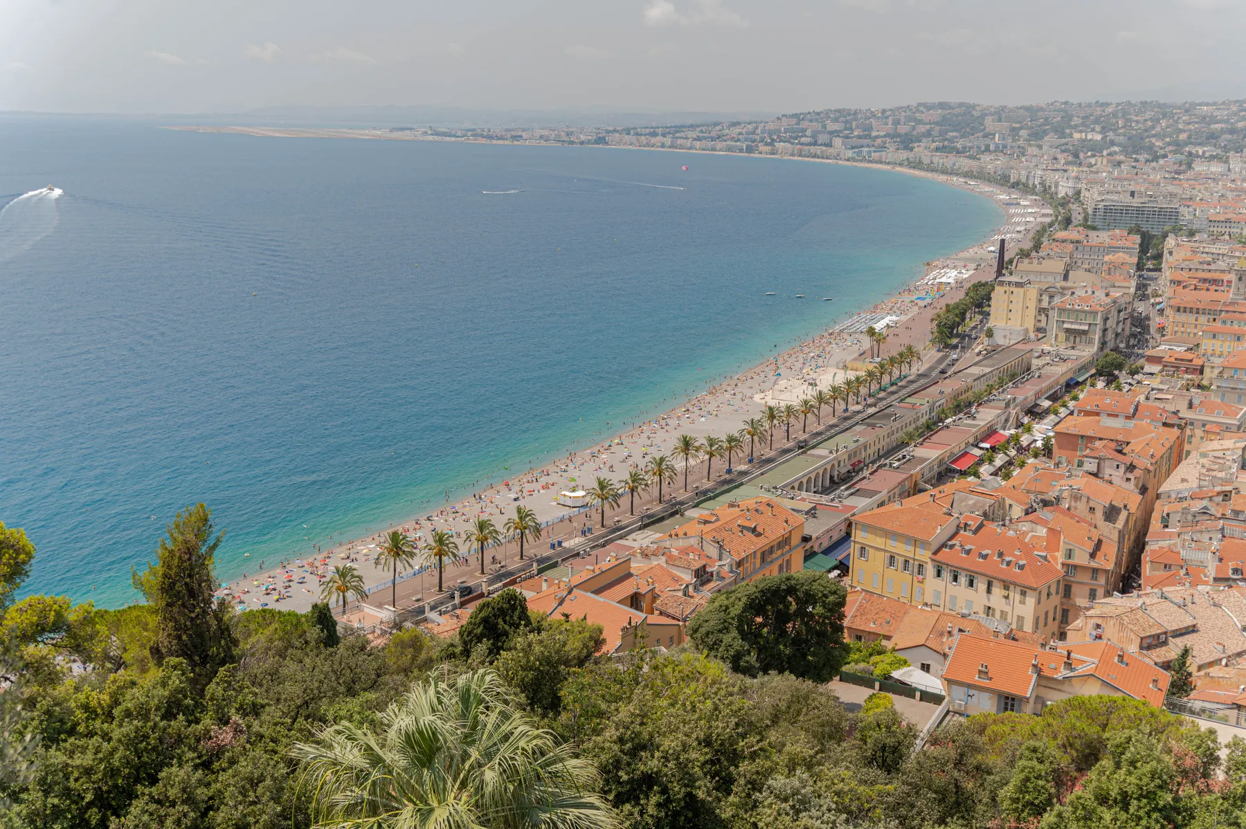 A proposal on the French Riviera